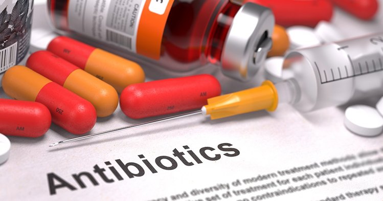 एंटीबायोटिक (Antibiotics) in eczema